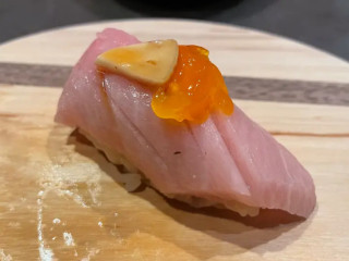 Q Sushi And Omakase