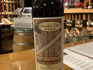 Wooden Door Winery (vandergrift)