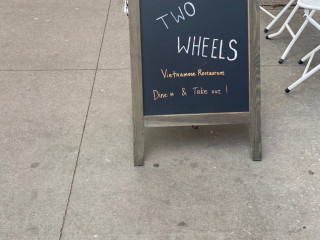 Two Wheels Vietnamese
