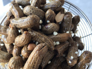 James Brown's Famous Boiled Peanuts