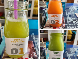 Roots Fruits Juicery