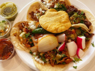 Tacos La Victoria