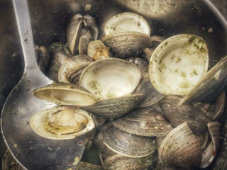 Blacky's Clam Stand