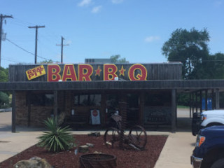 Riscky's -b-q