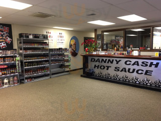 Danny Cash Hot Shop
