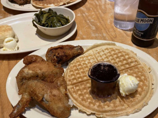 Roscoe 's House Of Chicken 'n ' Waffles