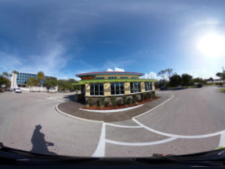 Pdq Ft. Myers (s. Cleveland Ave)