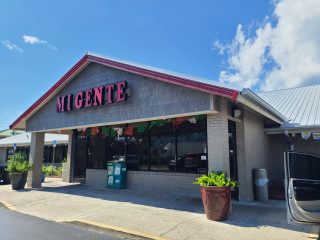 Mi Gente Mexican Cantina Supermarket