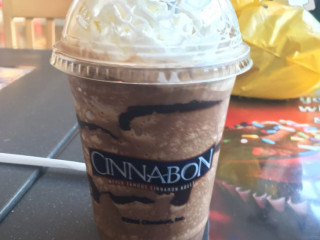 Cinnabon