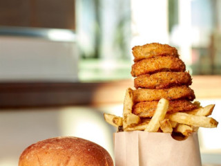 Burger Lounge Beverly Hills
