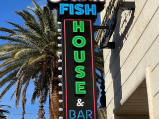 Boston's Fish House Las Vegas