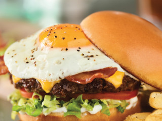 Red Robin Gourmet Burgers And Brews