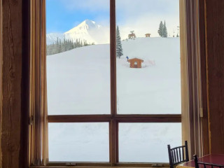 The Huntley Dining Room