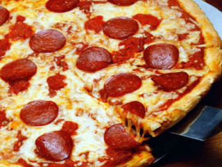 The Slice Pizzaria