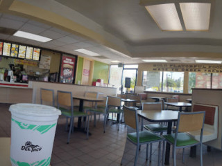 Del Taco In Founta