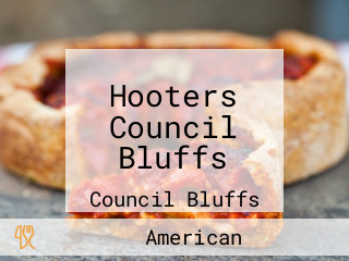 Hooters Council Bluffs