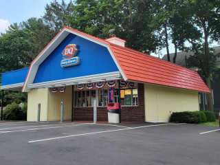 Dairy Queen (treat)