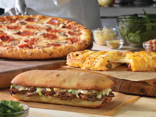 Domino's Pizza open hours