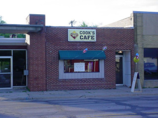 Cook's Cafe