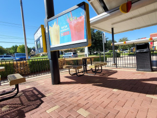 Sonic Drive-in