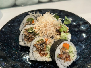 Sushi 32