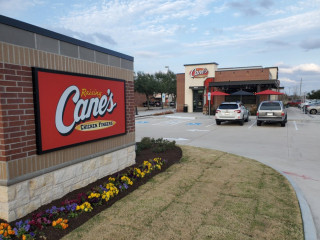 Raising Cane's Chicken Fingers