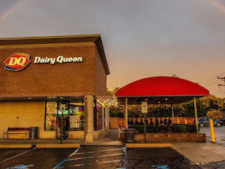 Dairy Queen (treats And Cakes)