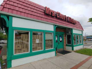 Mrs. Chen's Kitchen In Arl