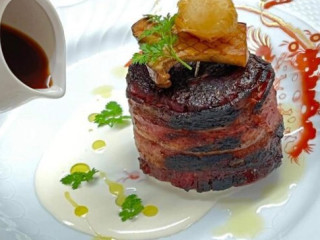 restaurant image