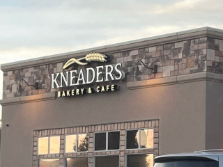 Kneaders Bakery Cafe