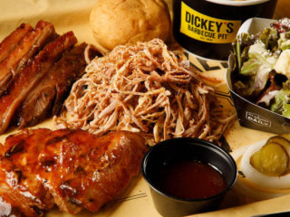 Dickey's Barbecue Pit