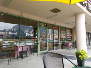 Pierre Country Bakery Cafe