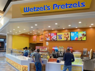 Wetzel's Pretzels