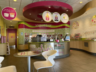 Menchie's Frozen Yogurt