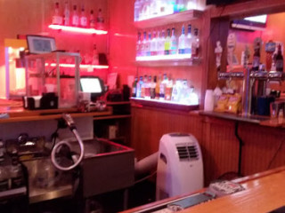 Rockside Tavern Bar Grill Restaurant