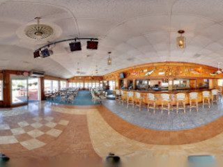 Old Marco Lodge Crab House