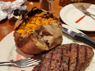 Logan's Roadhouse