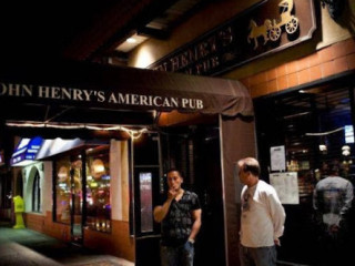 John Henry's American Pub