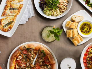 California Pizza Kitchen At Fountains At Roseville