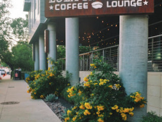 Lola Savannah Coffee Lounge Downtown In Aust