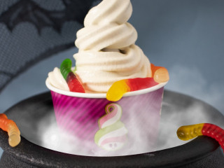 Menchie's Frozen Yogurt