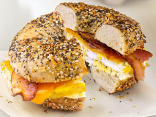 Bruegger's Bagels