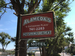 Alameda Hot Springs Retreat