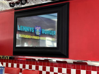 Lennys Burger