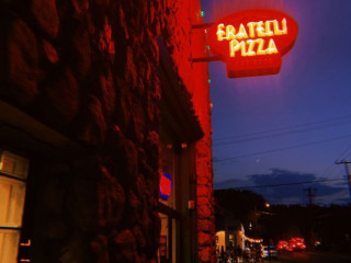 Fratelli Pizza Downtown