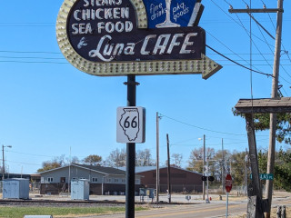 Luna Cafe