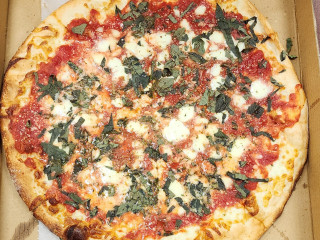 Leo's Pizza