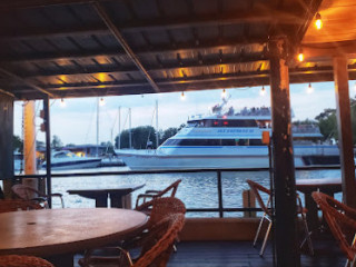 Bootleggers Waterfront Grille Bar Restaurant In Port Cl