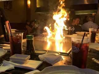 Mizu Japanese Steak House And Sushi