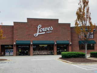 Lowes Foods On Gateway Commons Circle